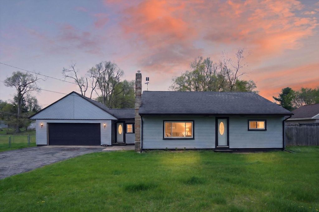 2750 Hamstead Way, Summit Twp, MI 49201