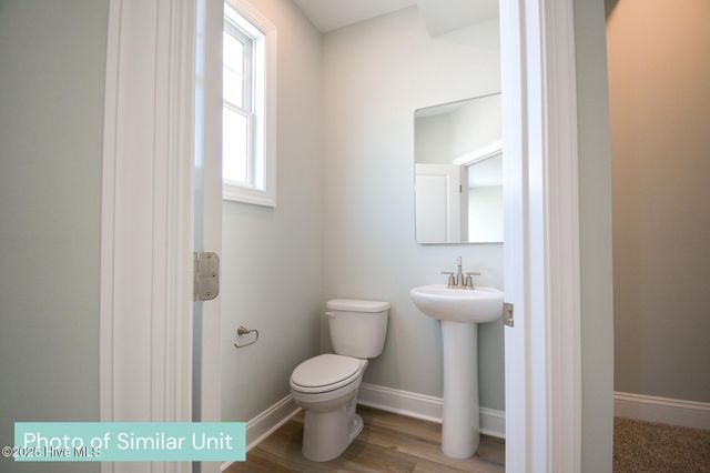 214 Sandy Cove Lane, Sneads Ferry, NC 28460