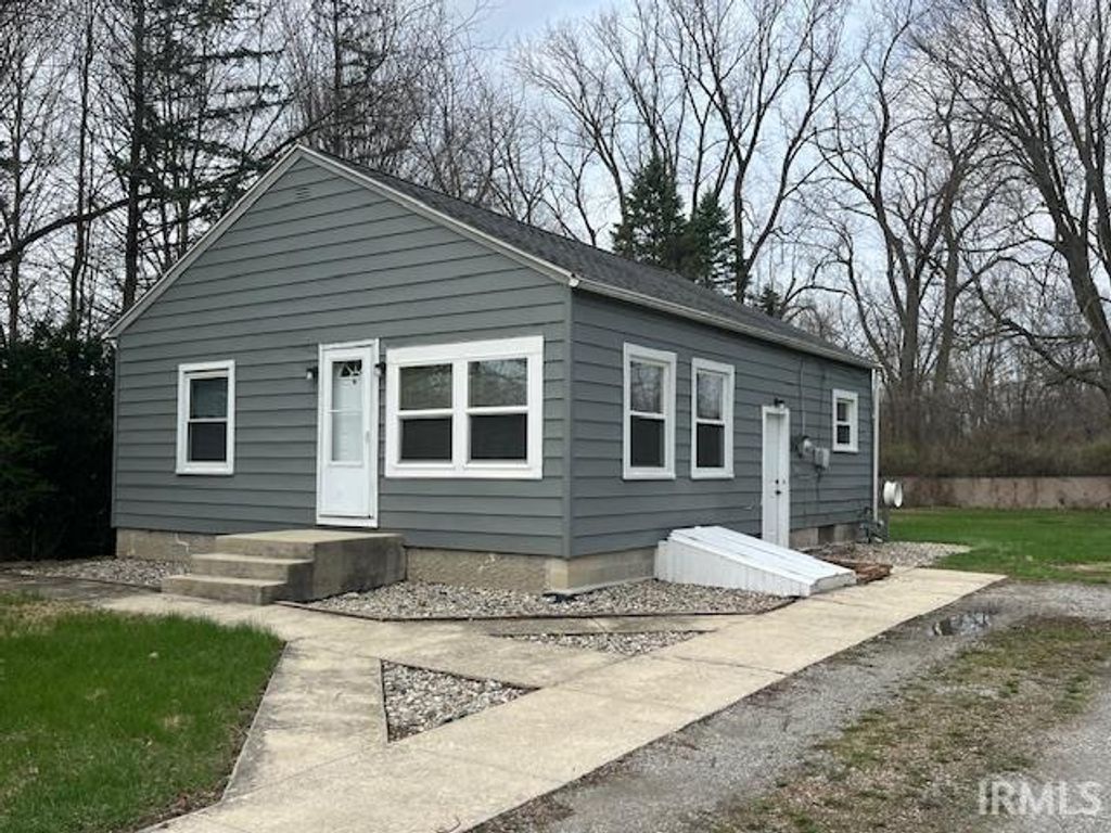 1712 Gruber Avenue, Fort Wayne, IN 46809