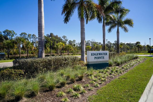 5735 SE Edgewater Circle, Stuart, FL 34997