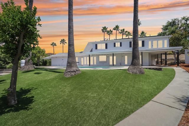 1797 Rabbit Hill, Fallbrook, CA 92028