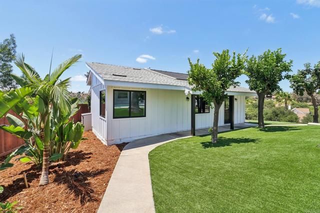 1797 Rabbit Hill, Fallbrook, CA 92028