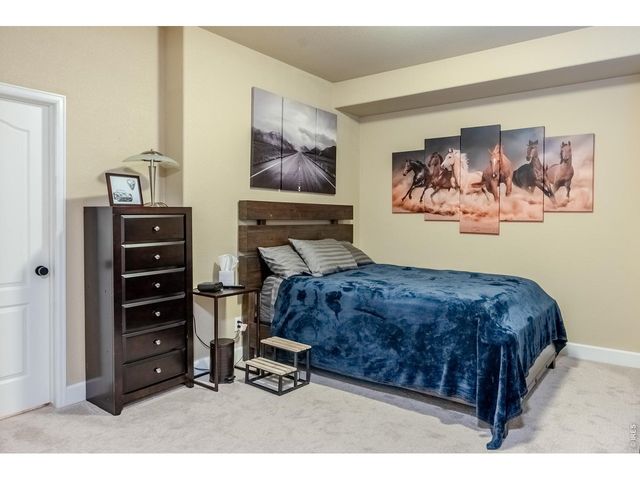 6090 S Mobile St, Centennial, CO 80016