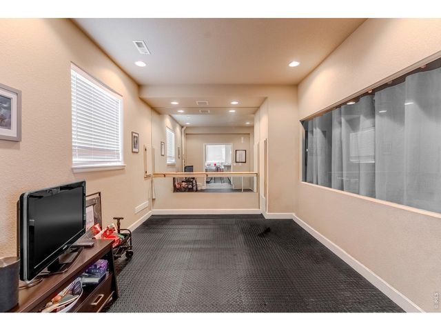 6090 S Mobile St, Centennial, CO 80016