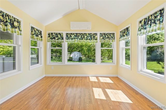 53 Elmleaf Drive, Cheektowaga, NY 14227