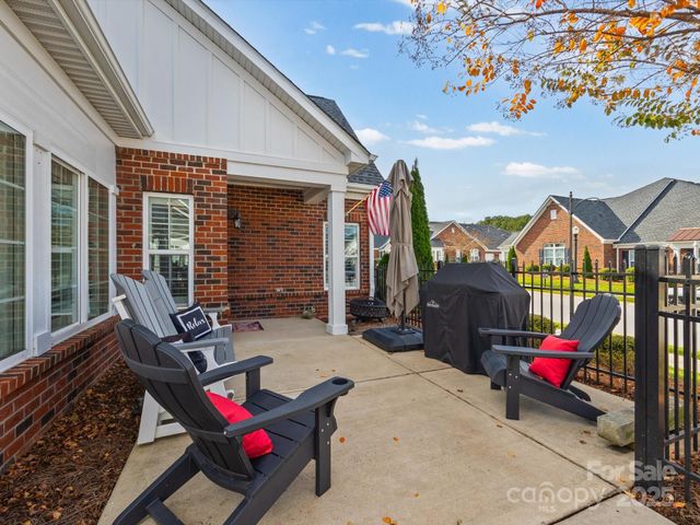 128 Adelaide Way, Rock Hill, SC 29732