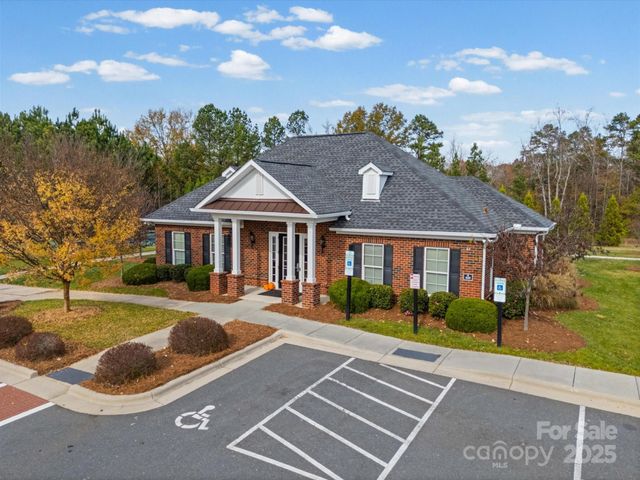 128 Adelaide Way, Rock Hill, SC 29732