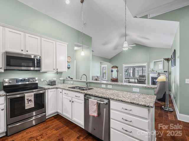 128 Adelaide Way, Rock Hill, SC 29732