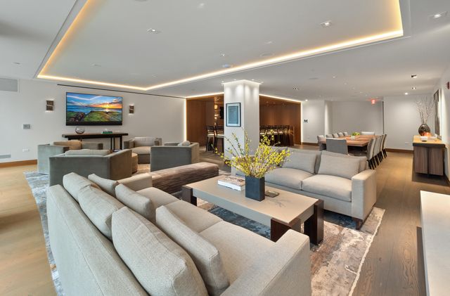 369 N Old Woodward Avenue 301, Birmingham, MI 48009