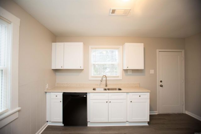 4508 W 25Th Street, Little Rock, AR 72204