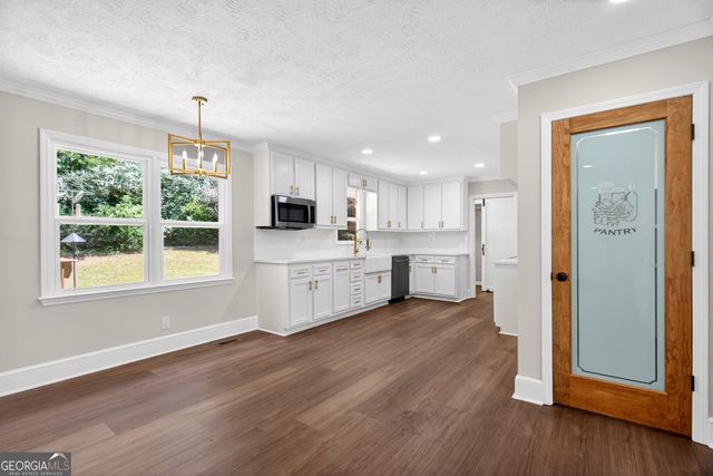 406 Ashford Circle, Lagrange, GA 30240