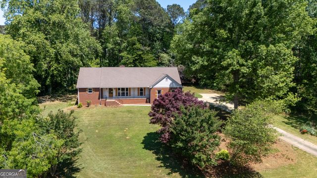 406 Ashford Circle, Lagrange, GA 30240