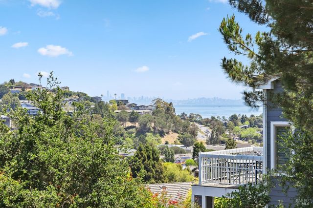 110 Monterey Dr, Tiburon, CA 94920
