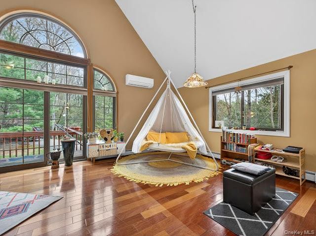 26 E Adirondack Trail, Smallwood, NY 12778
