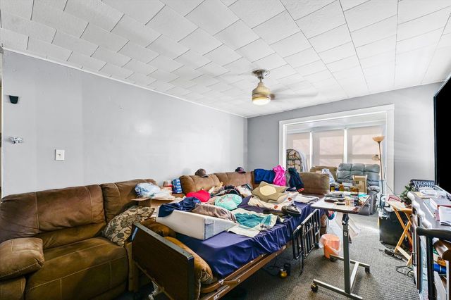 600 N Taft Street, Paxton, IL 60957