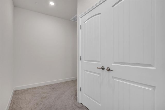 3105 Brandenburber Dr, Roseville, CA 95747