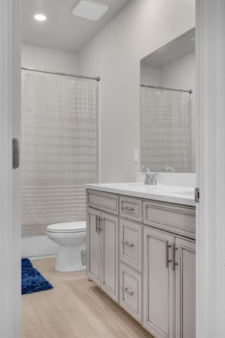 3105 Brandenburber Dr, Roseville, CA 95747