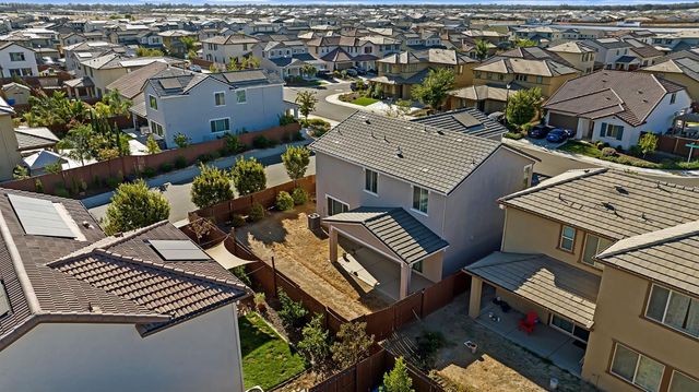 3105 Brandenburber Dr, Roseville, CA 95747