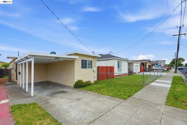 2858 17th St, San Pablo, CA 94806