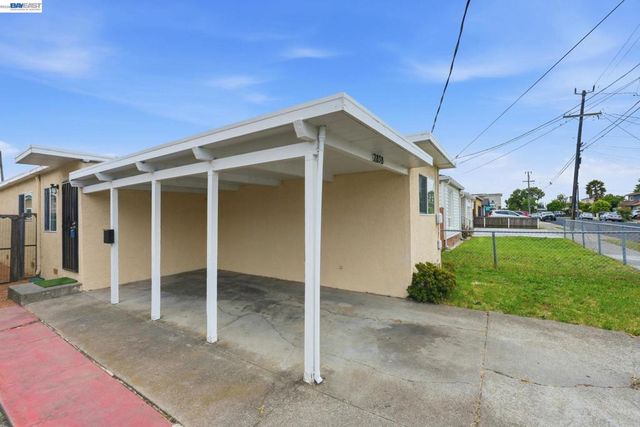 2858 17th St, San Pablo, CA 94806