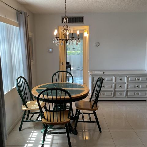 192 Flanders Drive, Delray Beach, FL 33484