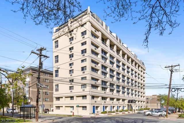 40 Fayette St 26, Perth Amboy City, NJ 08861