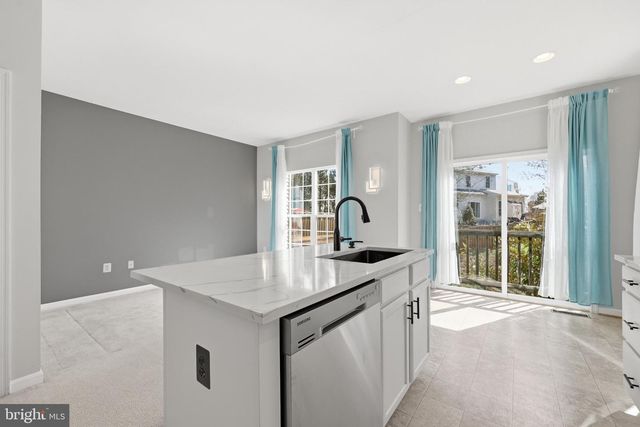 14257 HUNTERS RUN WAY, Gainesville, VA 20155