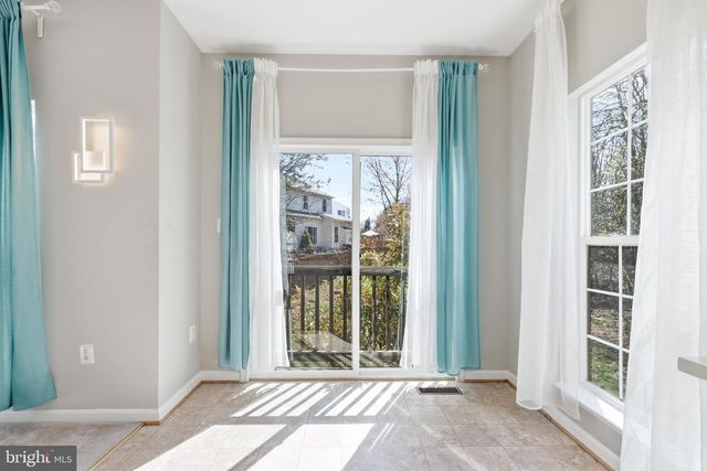 14257 HUNTERS RUN WAY, Gainesville, VA 20155