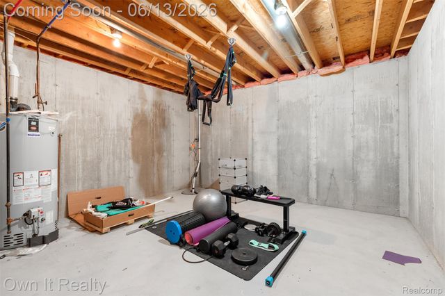 1250 Windsong Drive, Waterford Charter Township, MI 48327