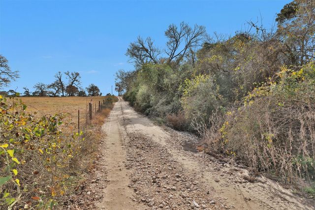 8537 Berger Easement, Anderson, TX 77830