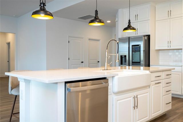 734 CREEPING FIG STREET, Apopka, FL 32703