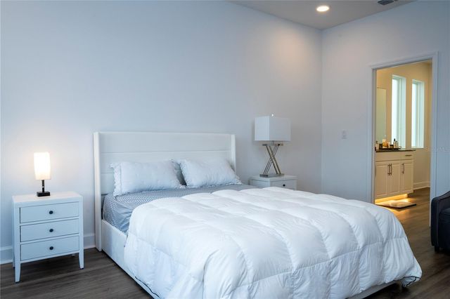 734 CREEPING FIG STREET, Apopka, FL 32703