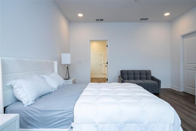 734 CREEPING FIG STREET, Apopka, FL 32703