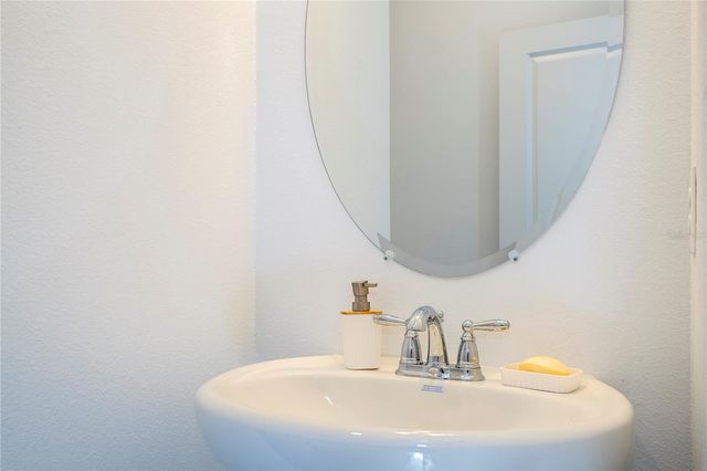 734 CREEPING FIG STREET, Apopka, FL 32703