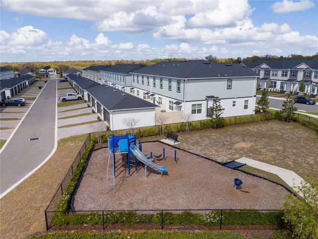 734 CREEPING FIG STREET, Apopka, FL 32703