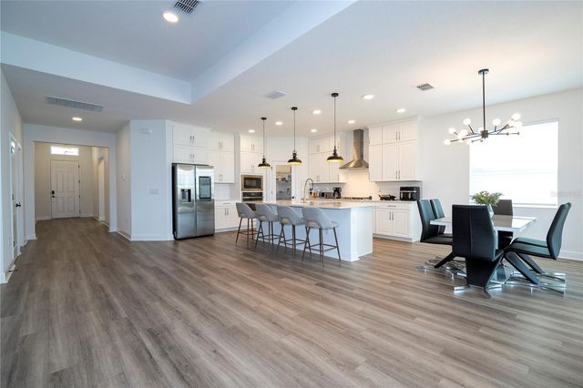 734 CREEPING FIG STREET, Apopka, FL 32703