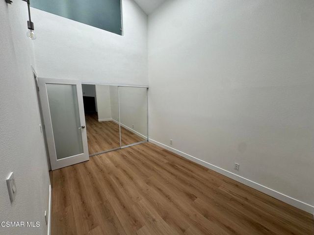 13331 Moorpark Street 336, Sherman Oaks, CA 91423