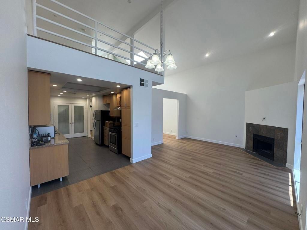 13331 Moorpark Street 336, Sherman Oaks, CA 91423