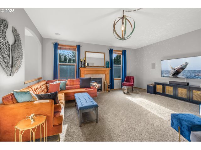 15562 Se MELINDA Ct, Happy Valley, OR 97089