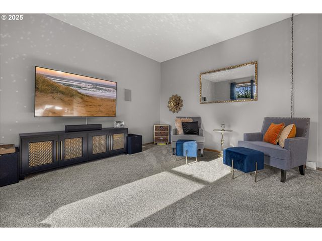 15562 Se MELINDA Ct, Happy Valley, OR 97089