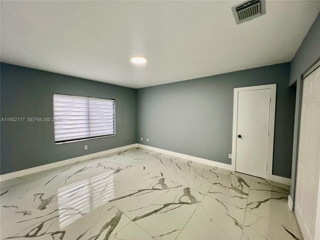 3297 SW 26th St 3299, Miami, FL 33133