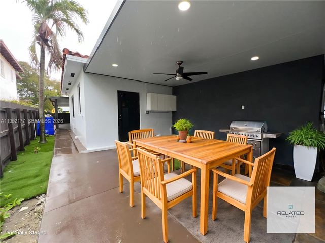 3297 SW 26th St 3299, Miami, FL 33133