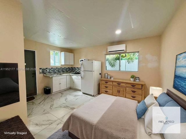 3297 SW 26th St 3299, Miami, FL 33133