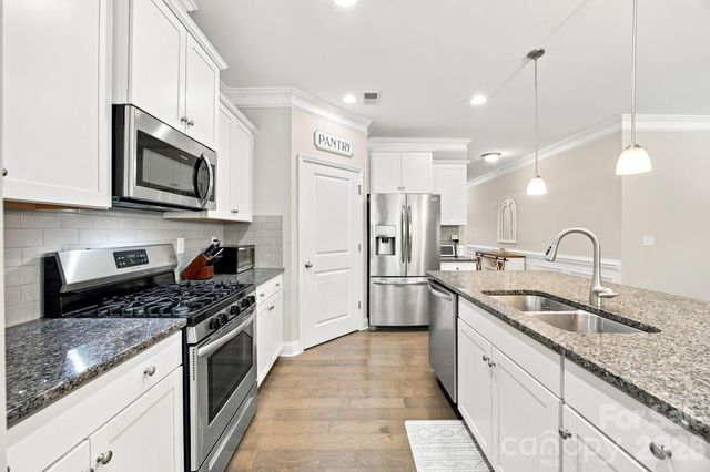3785 Summer Haven Drive, Sherrills Ford, NC 28673