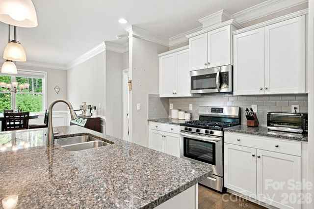 3785 Summer Haven Drive, Sherrills Ford, NC 28673