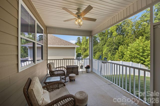 3785 Summer Haven Drive, Sherrills Ford, NC 28673