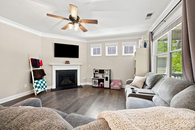 3785 Summer Haven Drive, Sherrills Ford, NC 28673