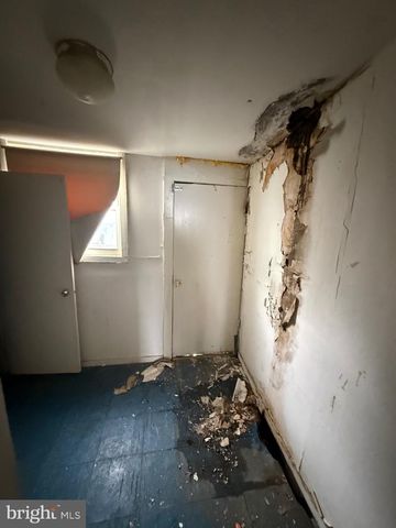 1903 POINT BREEZE AVE, Philadelphia, PA 19145