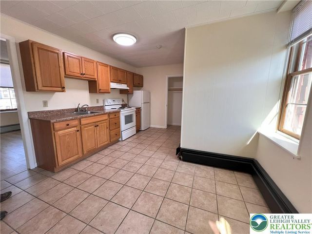 601 Walnut Avenue 6, Easton, PA 18042