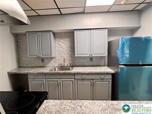 601 Walnut Avenue 6, Easton, PA 18042